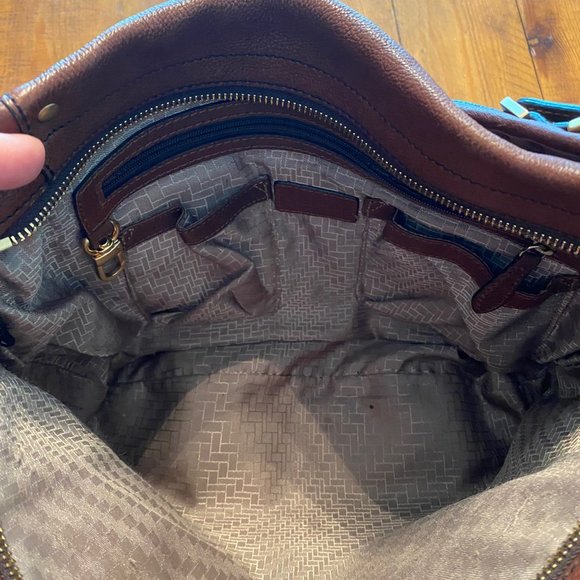 Cole Haan medium size hobo bag- chestnut brown leather and gold metal trim - Picture 7 of 7